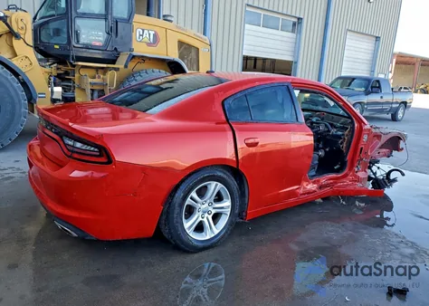 2019 Dodge Charger Sxt z USA, uszkodzony, nr VIN 2C3CDXBG7KH673326